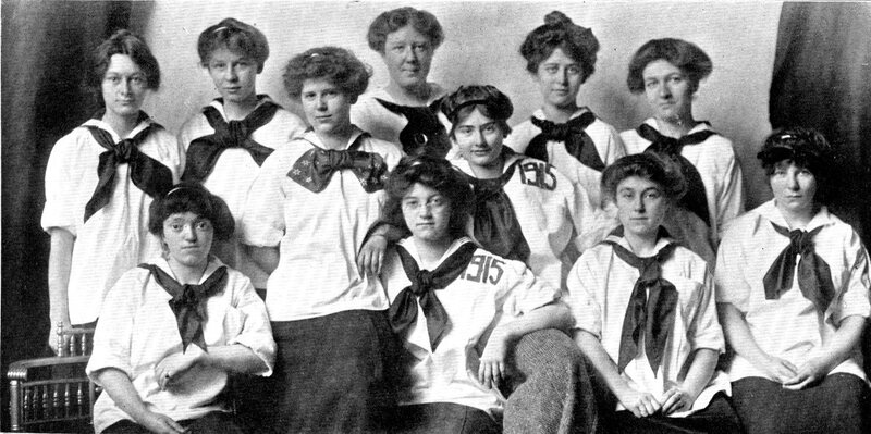 1913_basketball005.jpg